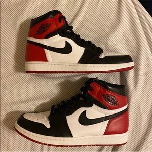 Jordan 1 black toe